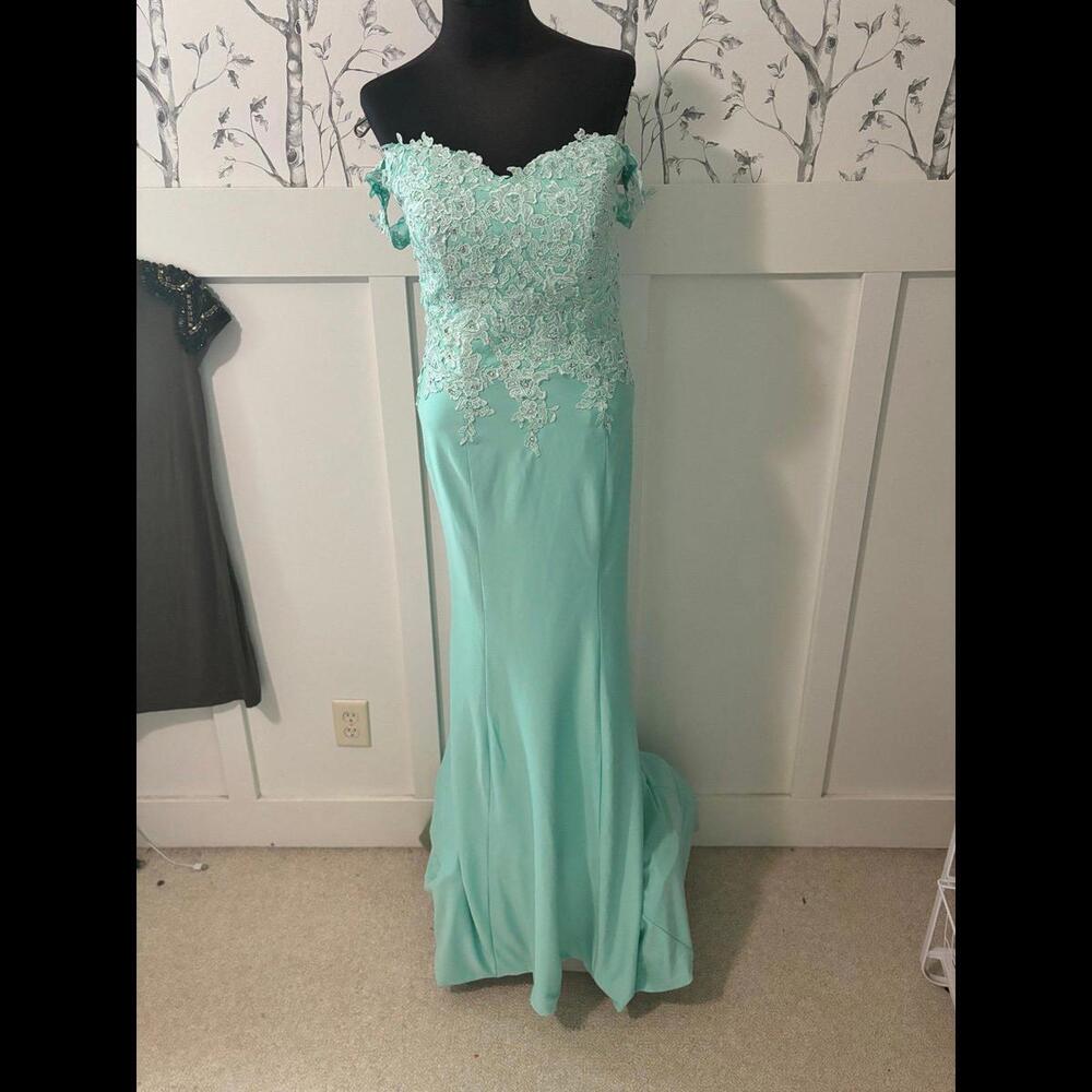 Green formal full length gown size small